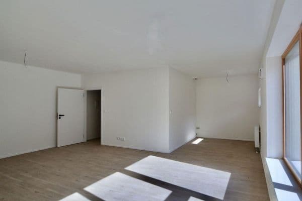 Prodej bytu 4+1 105 m², Neusäß Prodej bytu 4+1 105 m², Neusäß