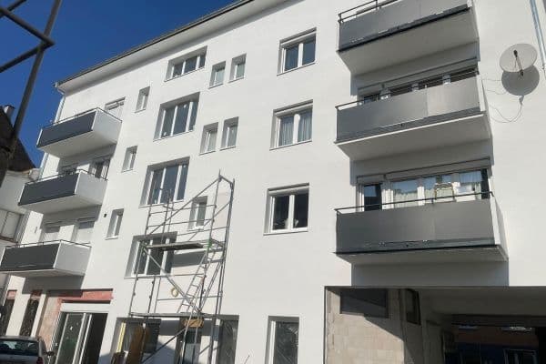 Pronájem bytu 2+1 68 m², Hohenstaufenstr. 56, Pforzheim Pronájem bytu 2+1 68 m², Hohenstaufenstr. 56, Pforzheim