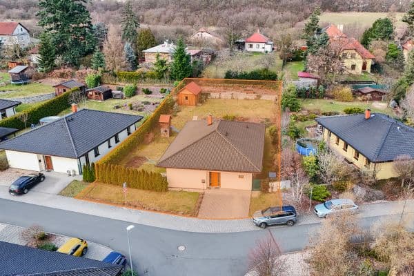 Prodej domu 127 m², pozemek 942 m², Dobříšská, Prodej domu 127 m², pozemek 942 m², Dobříšská,