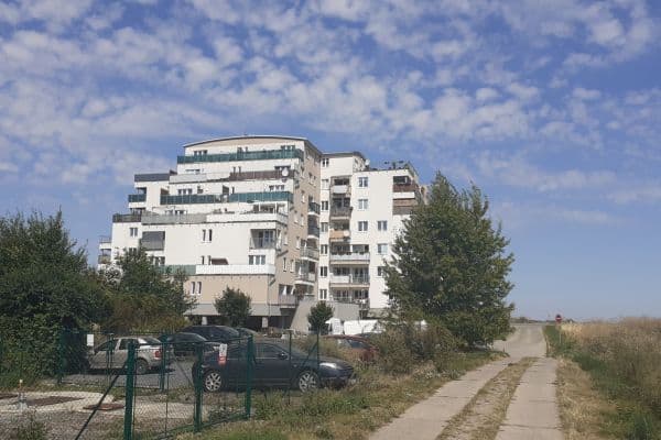 Pronájem bytu 2+kk 43 m², V Honech, Klecany Pronájem bytu 2+kk 43 m², V Honech, Klecany