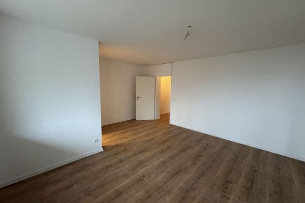 Pronájem bytu 2+1 55 m², Am Wald 11, Wiesbaden Pronájem bytu 2+1 55 m², Am Wald 11, Wiesbaden