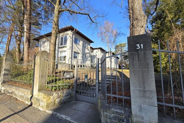 Prodej bytu 1+1 31 m², Bismarckallee 31, Berlin, Berlín Prodej bytu 1+1 31 m², Bismarckallee 31, Berlin, Berlín