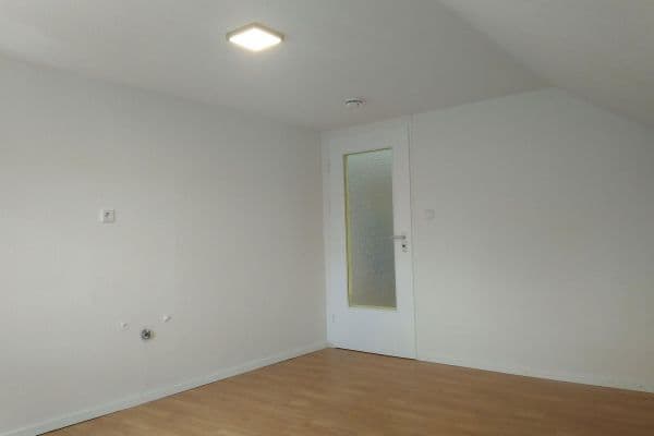 Pronájem bytu 2+1 45 m², Bezirksstraße, Alzenau Pronájem bytu 2+1 45 m², Bezirksstraße, Alzenau