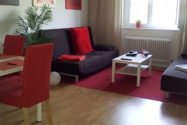 Prodej domu 606 m², pozemek 565 m², Aroser Allee 102, Berlin, Berlín Prodej domu 606 m², pozemek 565 m², Aroser Allee 102, Berlin, Berlín