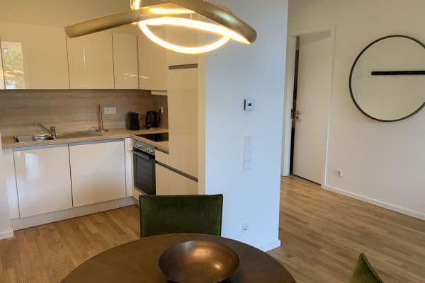 Pronájem bytu 2+1 50 m², Genthinerstraße 46, Berlin, Berlín Pronájem bytu 2+1 50 m², Genthinerstraße 46, Berlin, Berlín