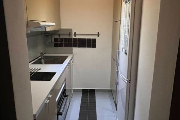 Pronájem bytu 2+kk 42 m², Hekrova, Praha Pronájem bytu 2+kk 42 m², Hekrova, Praha