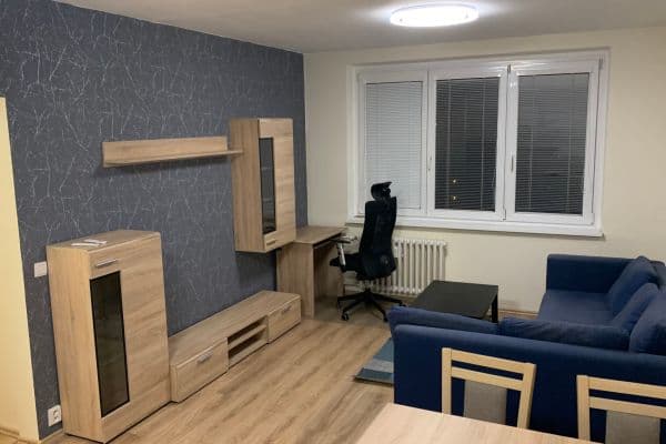 Pronájem bytu 2+kk 48 m², Svážná, Brno Pronájem bytu 2+kk 48 m², Svážná, Brno
