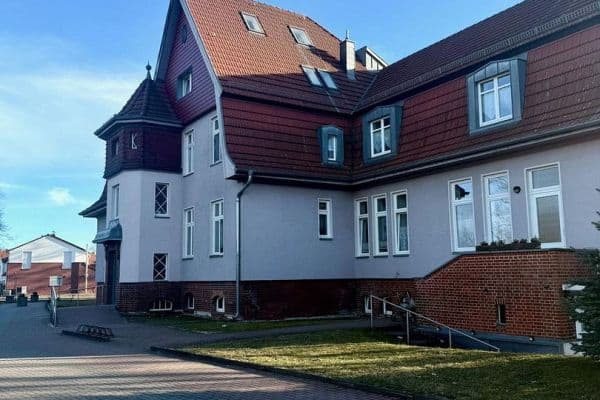 Pronájem bytu 2+1 77 m², Heinrich-Heine-Straße 48, Storkow Pronájem bytu 2+1 77 m², Heinrich-Heine-Straße 48, Storkow