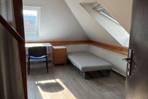 Pronájem bytu 3+1 100 m², Braškovská, Praha Pronájem bytu 3+1 100 m², Braškovská, Praha