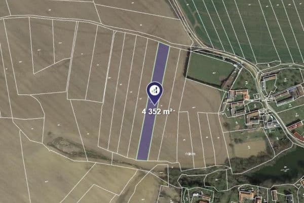 Prodej pozemku 4.352 m², Mladá Vožice, Jihočeský kraj Prodej pozemku 4.352 m², Mladá Vožice, Jihočeský kraj