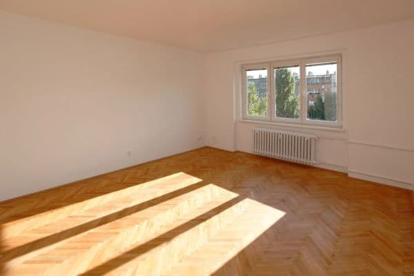 Pronájem bytu 3+1 76 m², Budějovická, Praha Pronájem bytu 3+1 76 m², Budějovická, Praha