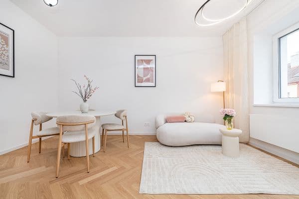 Prodej bytu 3+kk 81 m², Ukrajinská, Praha Prodej bytu 3+kk 81 m², Ukrajinská, Praha