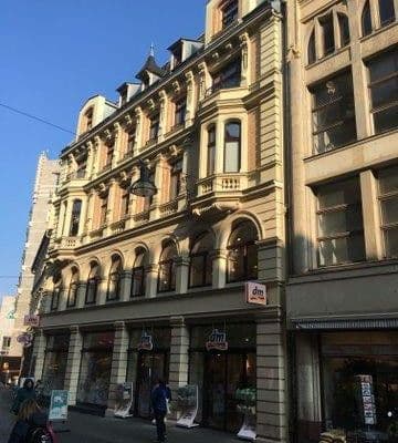 Pronájem bytu 4+1 98 m², Halle (Saale), Sasko-Anhaltsko Pronájem bytu 4+1 98 m², Halle (Saale), Sasko-Anhaltsko