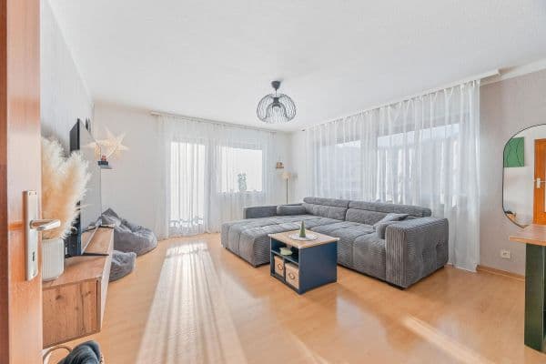 Pronájem bytu 3+kk 85 m², Beuren Pronájem bytu 3+kk 85 m², Beuren