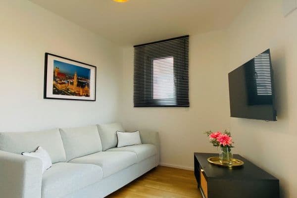 Pronájem bytu 2+1 60 m², Neufahrn bei Freising, Bavorsko Pronájem bytu 2+1 60 m², Neufahrn bei Freising, Bavorsko