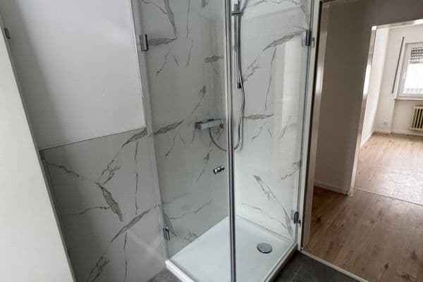 Pronájem bytu 2+1 62 m², Kirchstr. 12, Deizisau Pronájem bytu 2+1 62 m², Kirchstr. 12, Deizisau