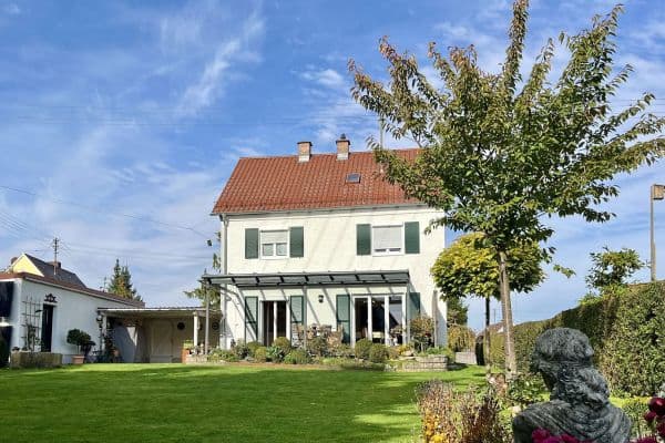 Prodej domu 130 m², pozemek 960 m², Diedorf - Anhausen Prodej domu 130 m², pozemek 960 m², Diedorf - Anhausen