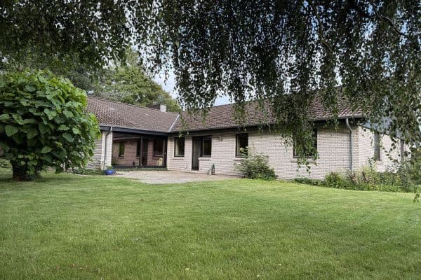Prodej domu 202 m², pozemek 1.296 m², Schleswig Prodej domu 202 m², pozemek 1.296 m², Schleswig