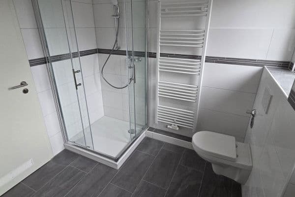 Pronájem bytu 3+1 77 m², Nordstr. 95, Krefeld Pronájem bytu 3+1 77 m², Nordstr. 95, Krefeld