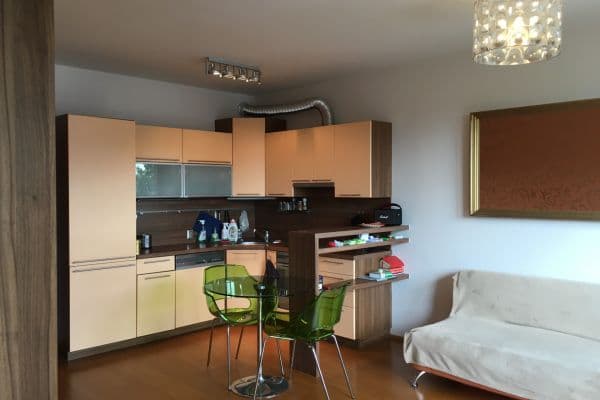 Pronájem bytu 2+kk 62 m², V Zahradách, Praha Pronájem bytu 2+kk 62 m², V Zahradách, Praha