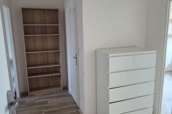 Pronájem bytu 2+1 55 m², Urbánkova, Brno Pronájem bytu 2+1 55 m², Urbánkova, Brno