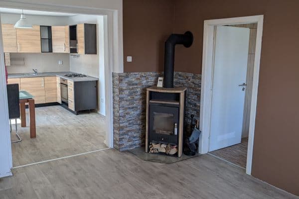 Pronájem bytu 2+1 54 m², Seifertova, Jihlava, Kraj Vysočina Pronájem bytu 2+1 54 m², Seifertova, Jihlava, Kraj Vysočina