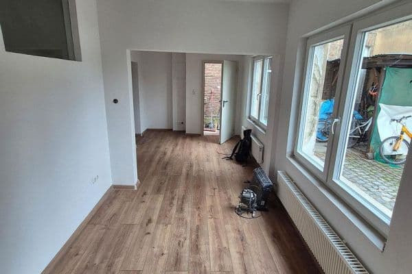 Pronájem bytu 2+1 40 m², Kölnstraße 176, Brühl Pronájem bytu 2+1 40 m², Kölnstraße 176, Brühl