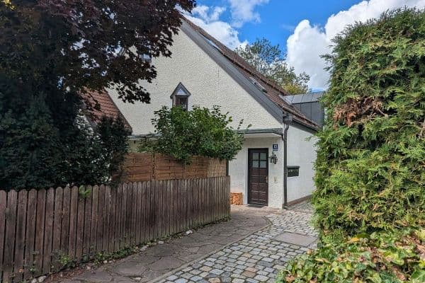 Prodej bytu 2+1 71 m², Waldtruderinger Straße 15, München, Bavorsko Prodej bytu 2+1 71 m², Waldtruderinger Straße 15, München, Bavorsko