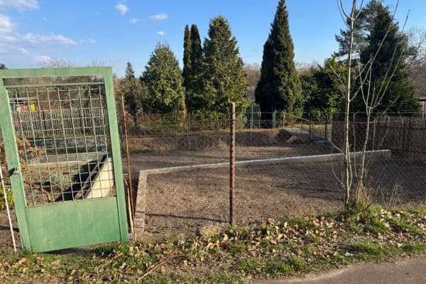 Prodej pozemku 245 m², Litvínov Prodej pozemku 245 m², Litvínov