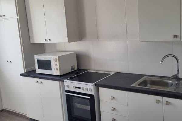 Pronájem bytu 2+1 59 m², Benešovo nábřeží, Zlín, Zlínský kraj Pronájem bytu 2+1 59 m², Benešovo nábřeží, Zlín, Zlínský kraj