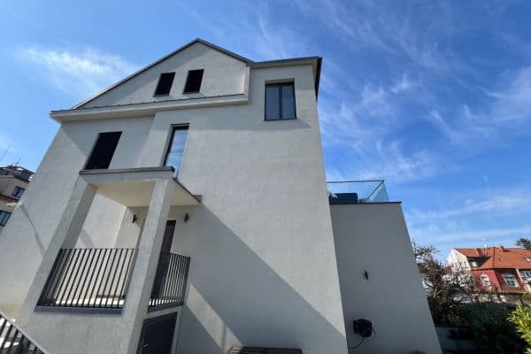 Prodej bytu 3+kk 71 m², Vlnitá, Praha Prodej bytu 3+kk 71 m², Vlnitá, Praha