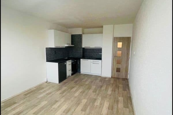 Pronájem bytu 1+kk 29 m², Gen. Píky, Ostrava Pronájem bytu 1+kk 29 m², Gen. Píky, Ostrava
