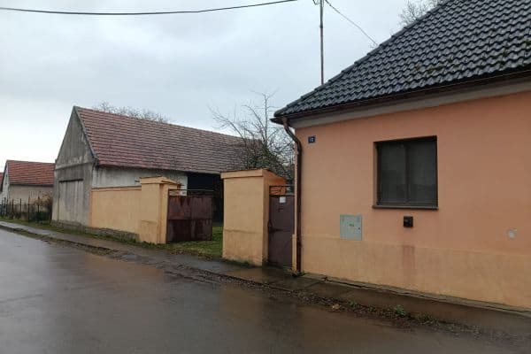 Prodej domu 283 m², pozemek 1.396 m², Hostovlice Prodej domu 283 m², pozemek 1.396 m², Hostovlice