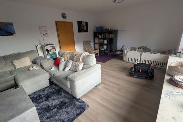 Pronájem domu 140 m², pozemek 850 m², Am Heidland 24, Schlangen Pronájem domu 140 m², pozemek 850 m², Am Heidland 24, Schlangen