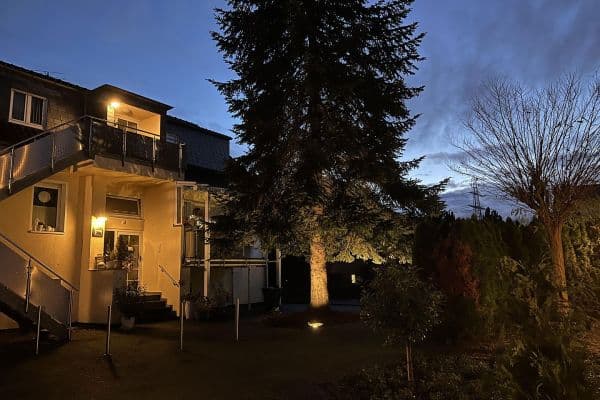 Pronájem bytu 2+1 61 m², Köln, Severní Porýní-Vestfálsko Pronájem bytu 2+1 61 m², Köln, Severní Porýní-Vestfálsko