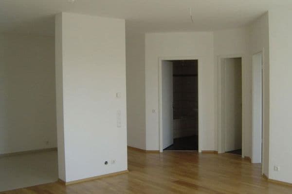 Pronájem bytu 2+1 65 m², Frankfurt am Main, Hessen Pronájem bytu 2+1 65 m², Frankfurt am Main, Hessen