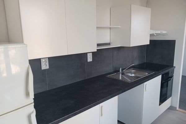 Pronájem bytu 1+1 31 m², náměstí SNP, Brno, Jihomoravský kraj Pronájem bytu 1+1 31 m², náměstí SNP, Brno, Jihomoravský kraj