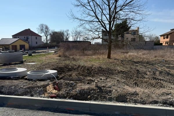 Prodej pozemku 1.290 m², Heřmánková, Poděbrady Prodej pozemku 1.290 m², Heřmánková, Poděbrady