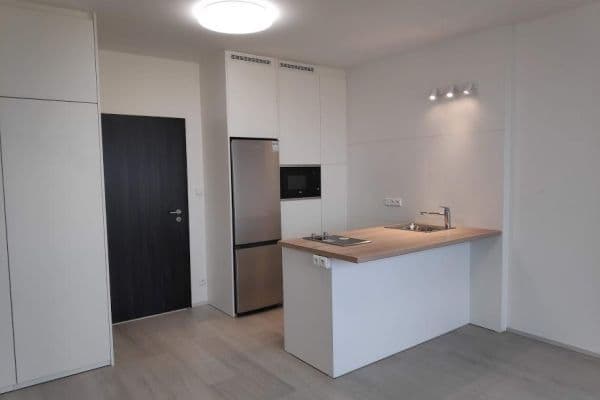Pronájem bytu 1+kk 28 m², Jindřišská, Praha Pronájem bytu 1+kk 28 m², Jindřišská, Praha