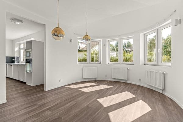 Prodej domu 591 m², pozemek 1.275 m², Skuhrovecká, Mnichovice Prodej domu 591 m², pozemek 1.275 m², Skuhrovecká, Mnichovice