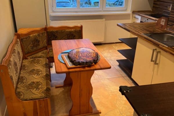 Pronájem bytu 2+1 52 m², Roztoky Pronájem bytu 2+1 52 m², Roztoky