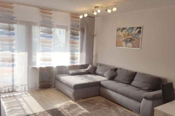 Pronájem bytu 2+1 60 m², Stuttgart, Bádensko-Württembersko Pronájem bytu 2+1 60 m², Stuttgart, Bádensko-Württembersko