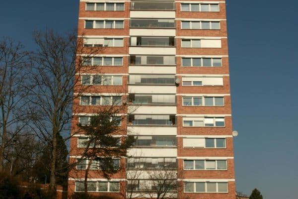 Prodej bytu 3+1 91 m², V Dolině, Praha Prodej bytu 3+1 91 m², V Dolině, Praha