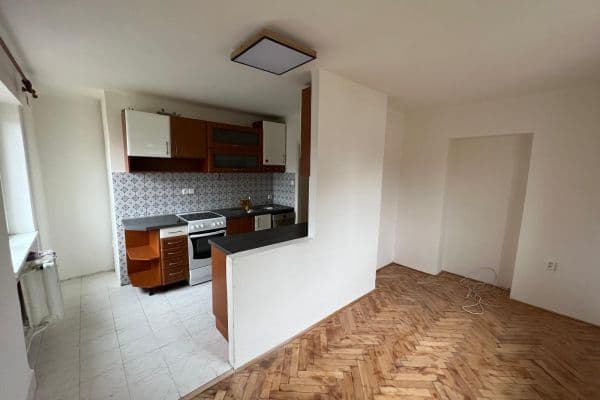 Pronájem bytu 3+kk 64 m², Jívanská, Praha Pronájem bytu 3+kk 64 m², Jívanská, Praha