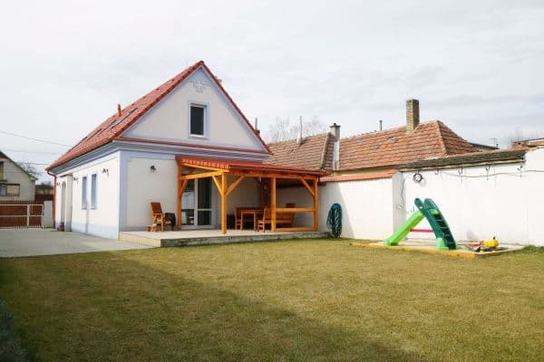 Prodej domu 759 m², pozemek 133 m², Lošonec Prodej domu 759 m², pozemek 133 m², Lošonec