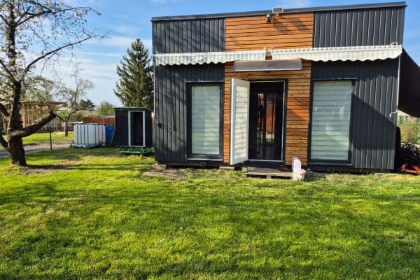 Prodej chaty, chalupy 32 m², pozemek 305 m², Dubečské Horky, Praha Prodej chaty, chalupy 32 m², pozemek 305 m², Dubečské Horky, Praha