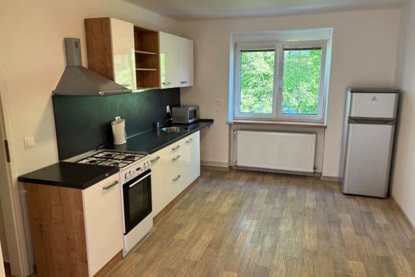 Prodej bytu 2+1 52 m², Sarajevova, Ostrava Prodej bytu 2+1 52 m², Sarajevova, Ostrava