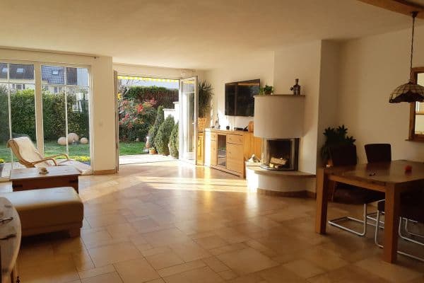 Prodej domu 160 m², pozemek 175 m², Ida-Kerkovius-Platz, 17, Hattersheim Prodej domu 160 m², pozemek 175 m², Ida-Kerkovius-Platz, 17, Hattersheim