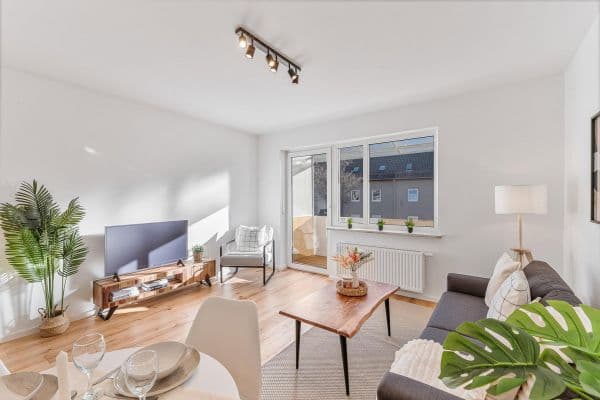 Prodej bytu 2+1 62 m², Brunnenstraße 46b, Augsburg Prodej bytu 2+1 62 m², Brunnenstraße 46b, Augsburg