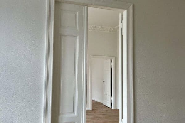 Pronájem bytu 3+1 92 m², Magdeburg, Sasko-Anhaltsko Pronájem bytu 3+1 92 m², Magdeburg, Sasko-Anhaltsko